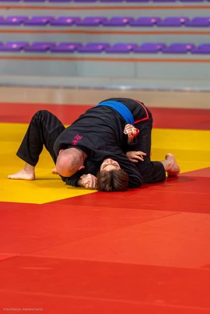 Gi ou NoGi en JJB : les différences et comment choisir