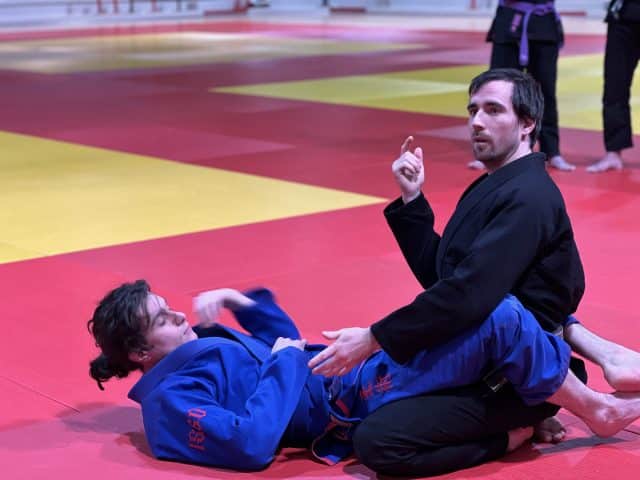 Garde fermée en jiu-jitsu brésilien