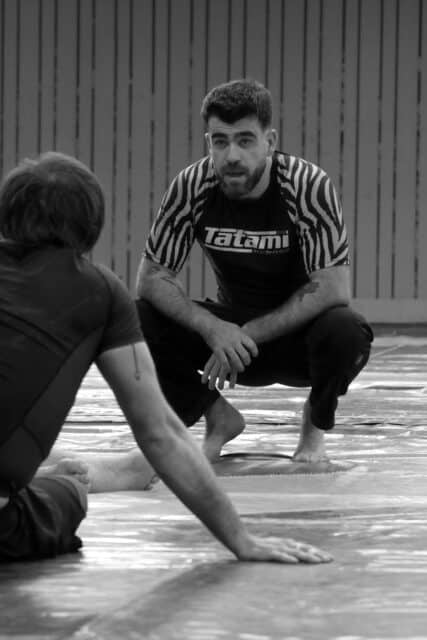 Pourquoi le JJB continue de tourner dans votre tête une fois sorti des tatamis ?