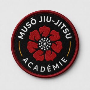 Patch brodé rond de l'Académie Musō Jiu-Jitsu fleur rouge